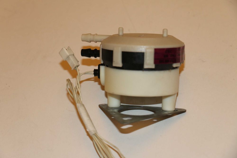 Presostat aer 0,55 - 0,80 mbar centrala termica Bosch Junkers