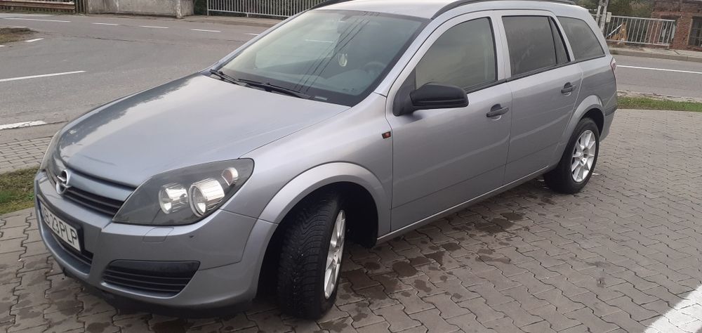 Opel Astra H 1.7