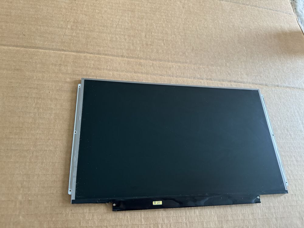 Матрица Слим 13.3" LTN133AT32 30-pin  Матрица SLIM / Дисплей за лаптоп