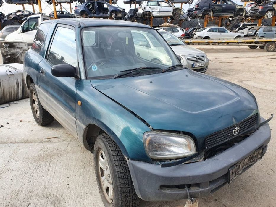 aripa stanga dreapta carenaj fuzeta etrier planetara Toyota Rav 4 motor 2.0 benzina dezmembrez
