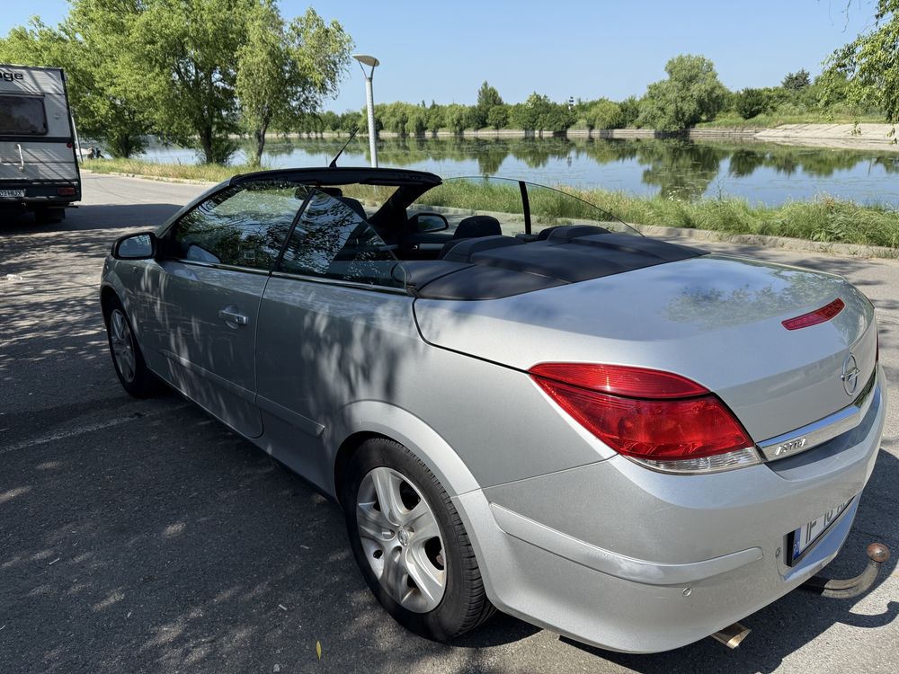 Opel Astra TwinTop 1.8 Benzina, automat, 2009, 148000km, decapotabila