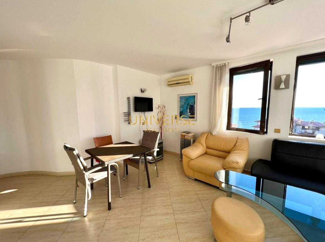 Продава се Двустаен апартамент в Свети Влас - 65 кв.м за 1539 €/кв.м - Снимка #2