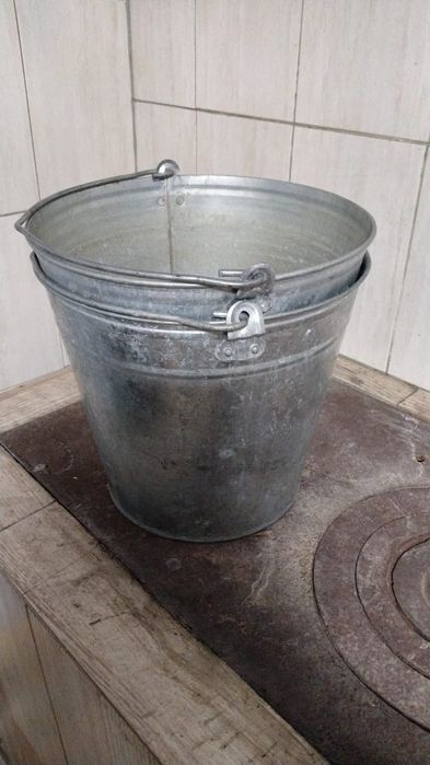 Продам ведра по 1000 тг