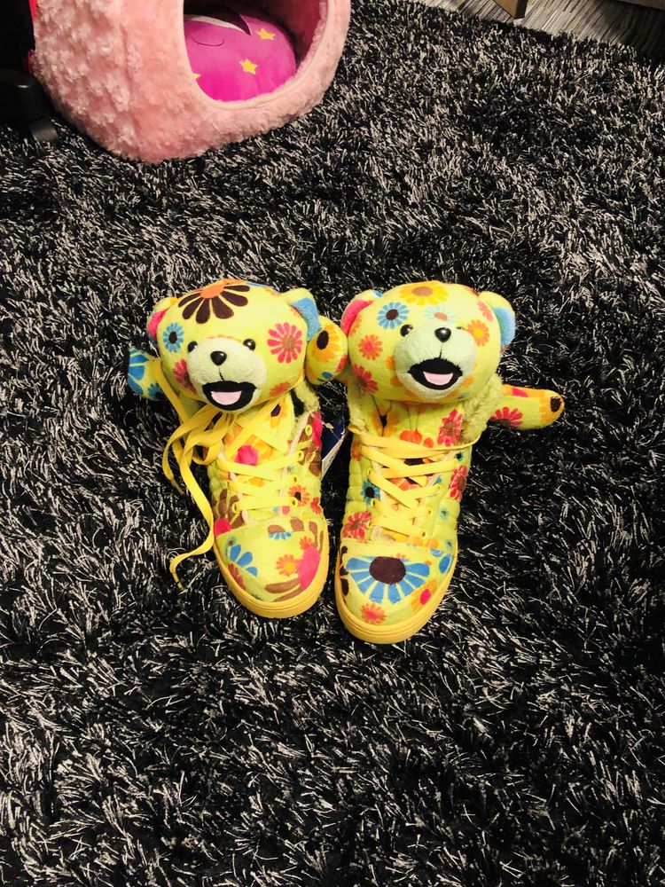 Adidasi adidas bear floral