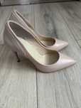 Pantofi din piele