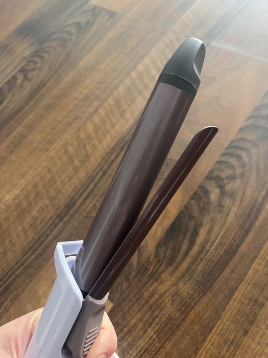 Ondulator Rowenta Precious Curls cu clapeta