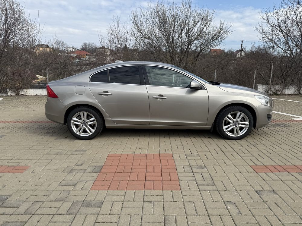 Volvo S60 D2 Momentum