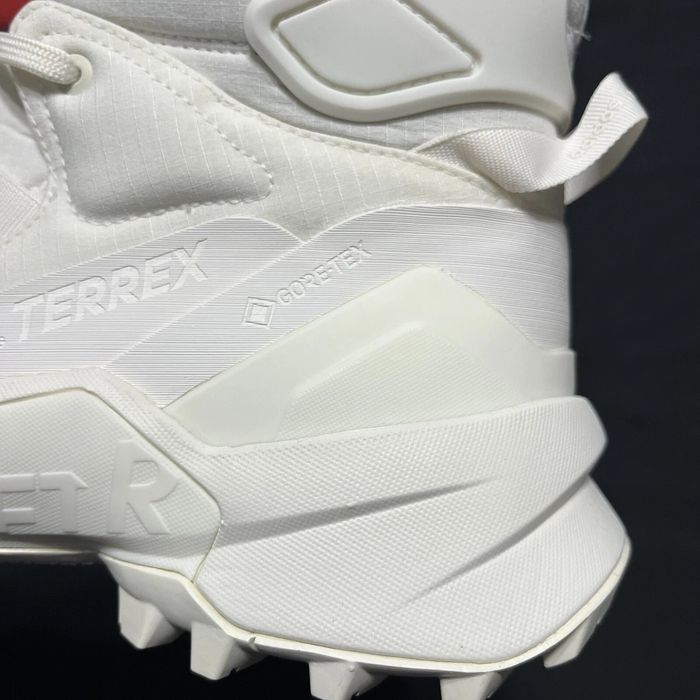 Ghete  Y-3 Terrex Swift R3 GTX(nu North face, Cumbria, UGG)