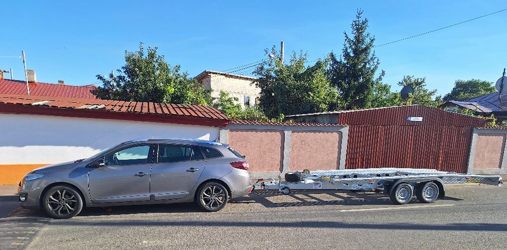 Inchiriez/inchiriere/platforme  remorci auto 2000 kg