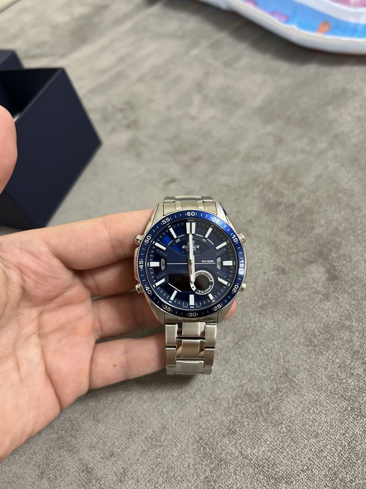 Продам наручные часы Casio оригинал