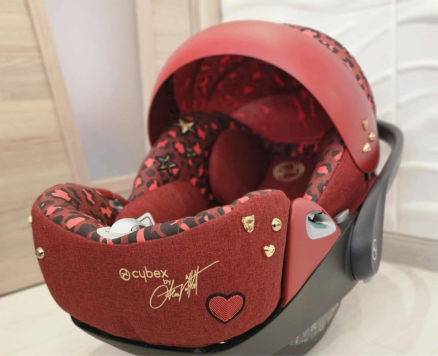 Столче за кола Cybex Cloud T i-Size Rockstar