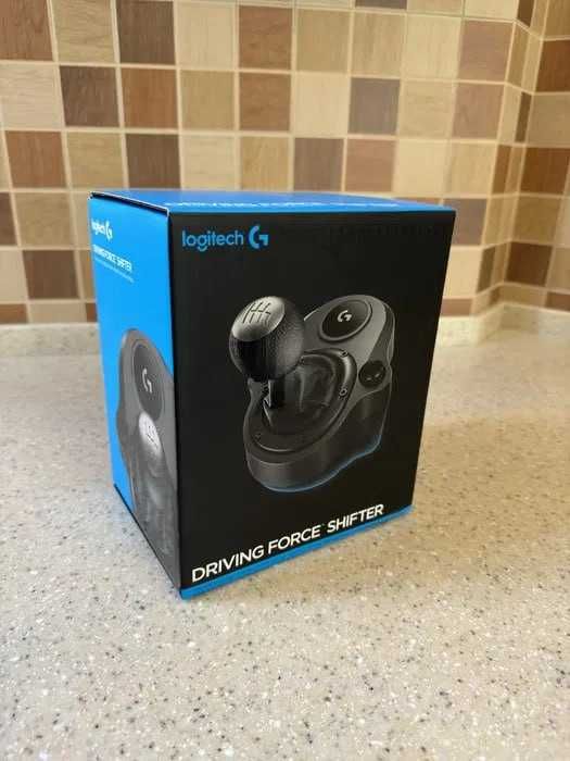Logitech G923 + Shifter