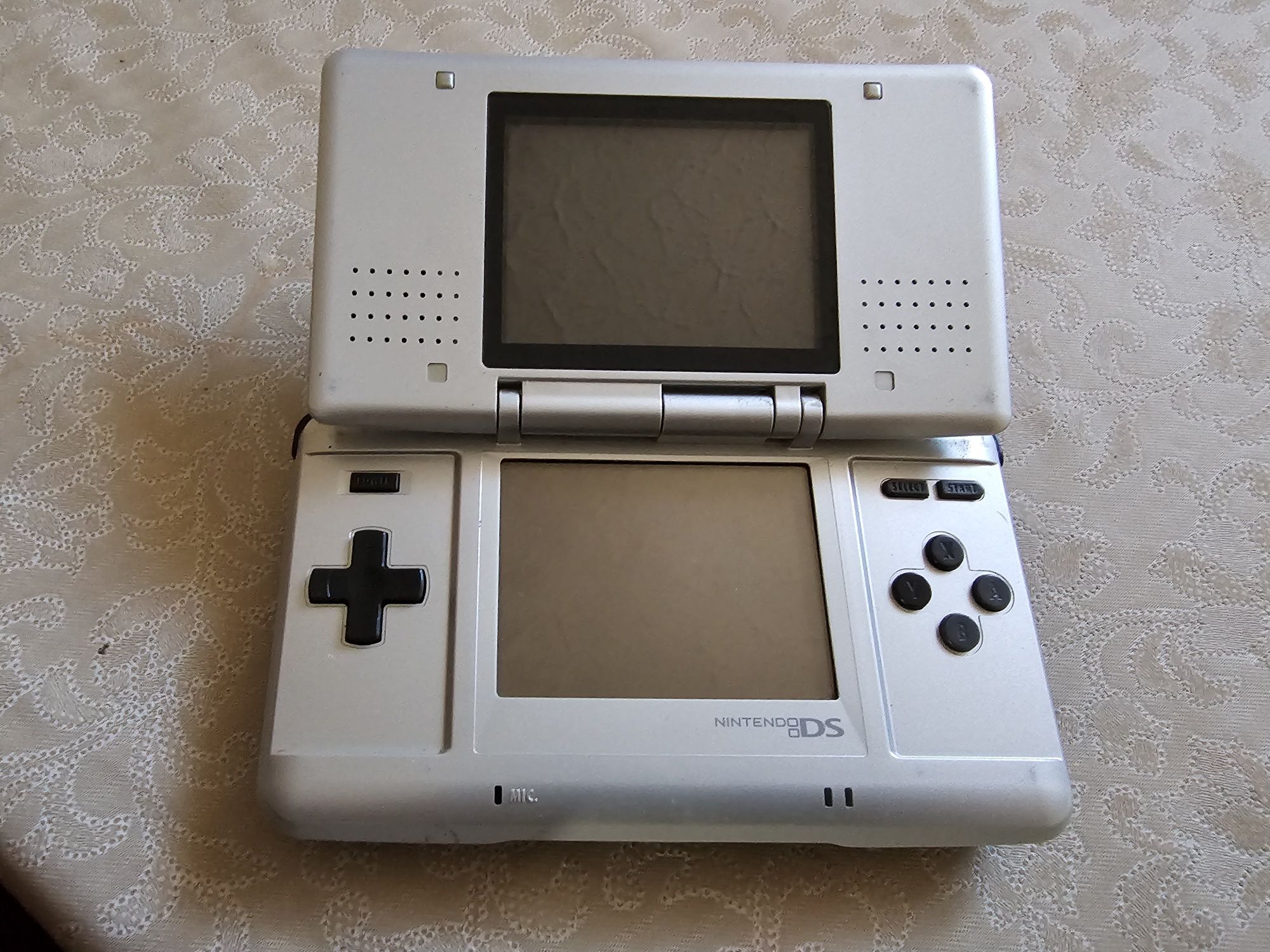 Nintendo DS NTR 001