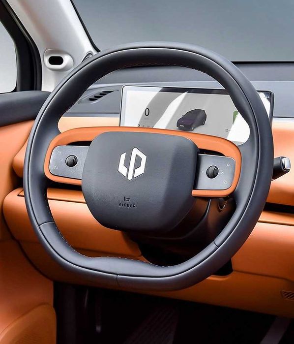 Leapmotor C16 rul uchun nakladka