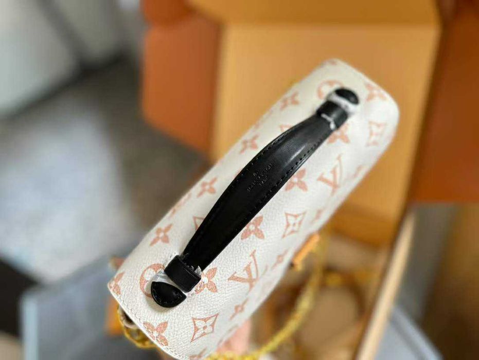 Geanta de mana dama Louis Vuitton 602-06