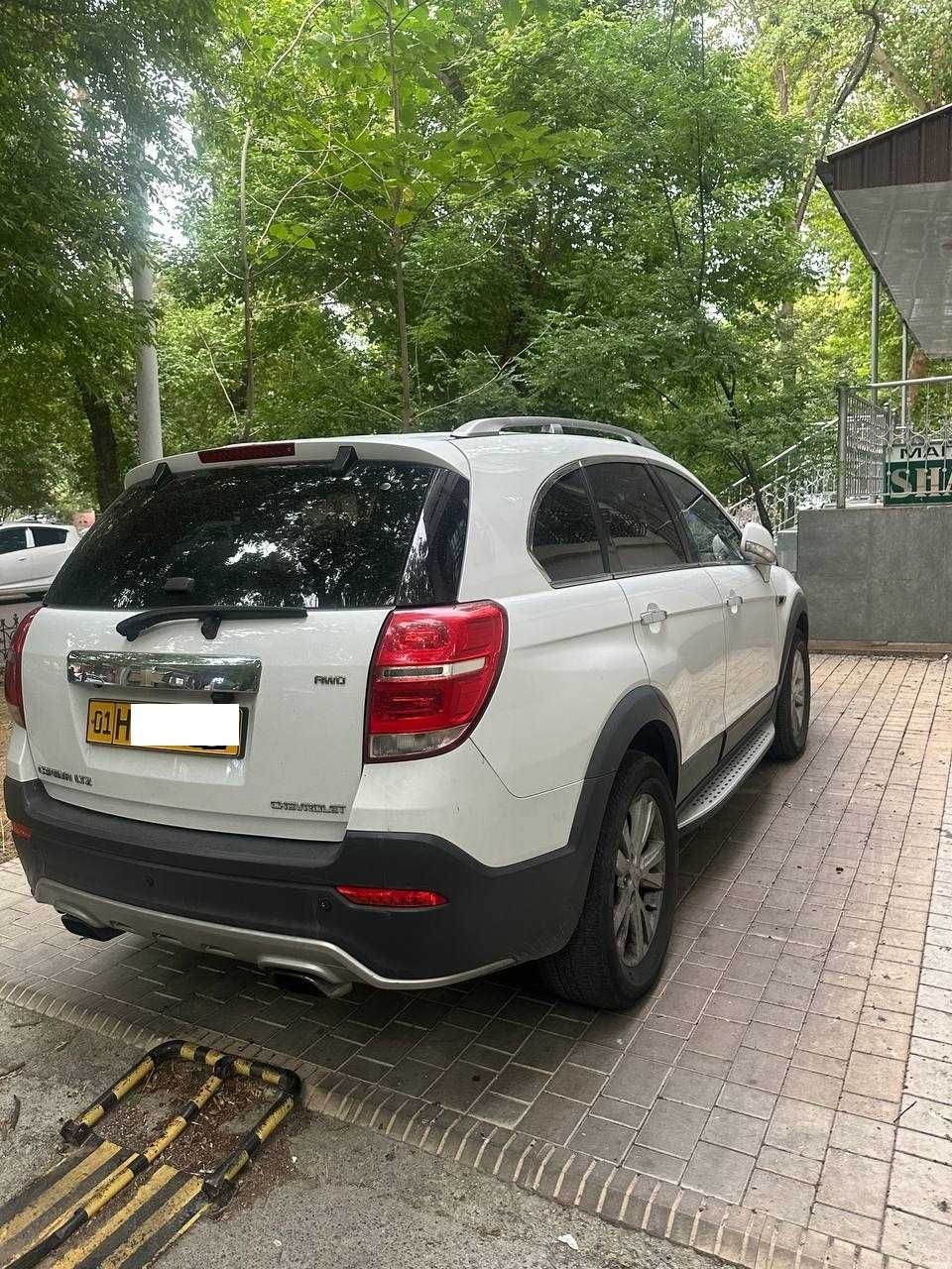 Срочно Chevrolet Captiva 2011