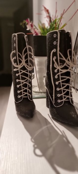 Botine dama negre ecopiele si paiete!