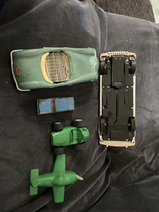 Masinute vechi de colectie