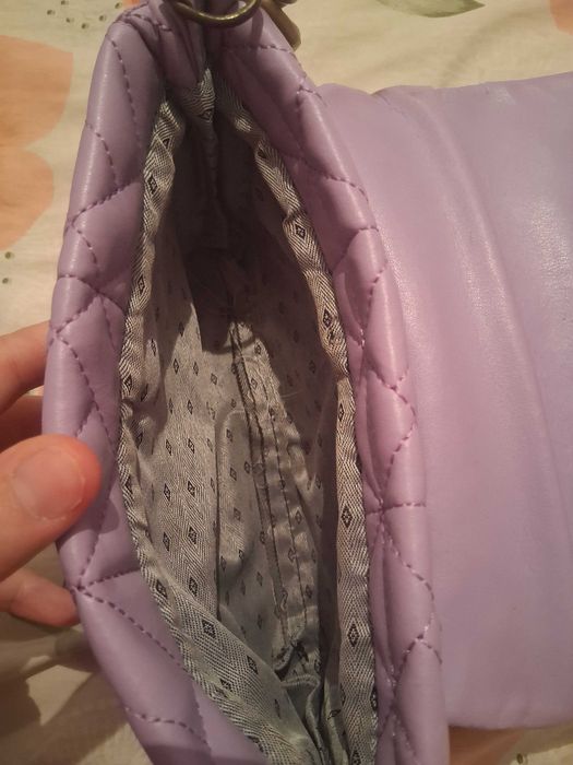 Дамска чанта лилава