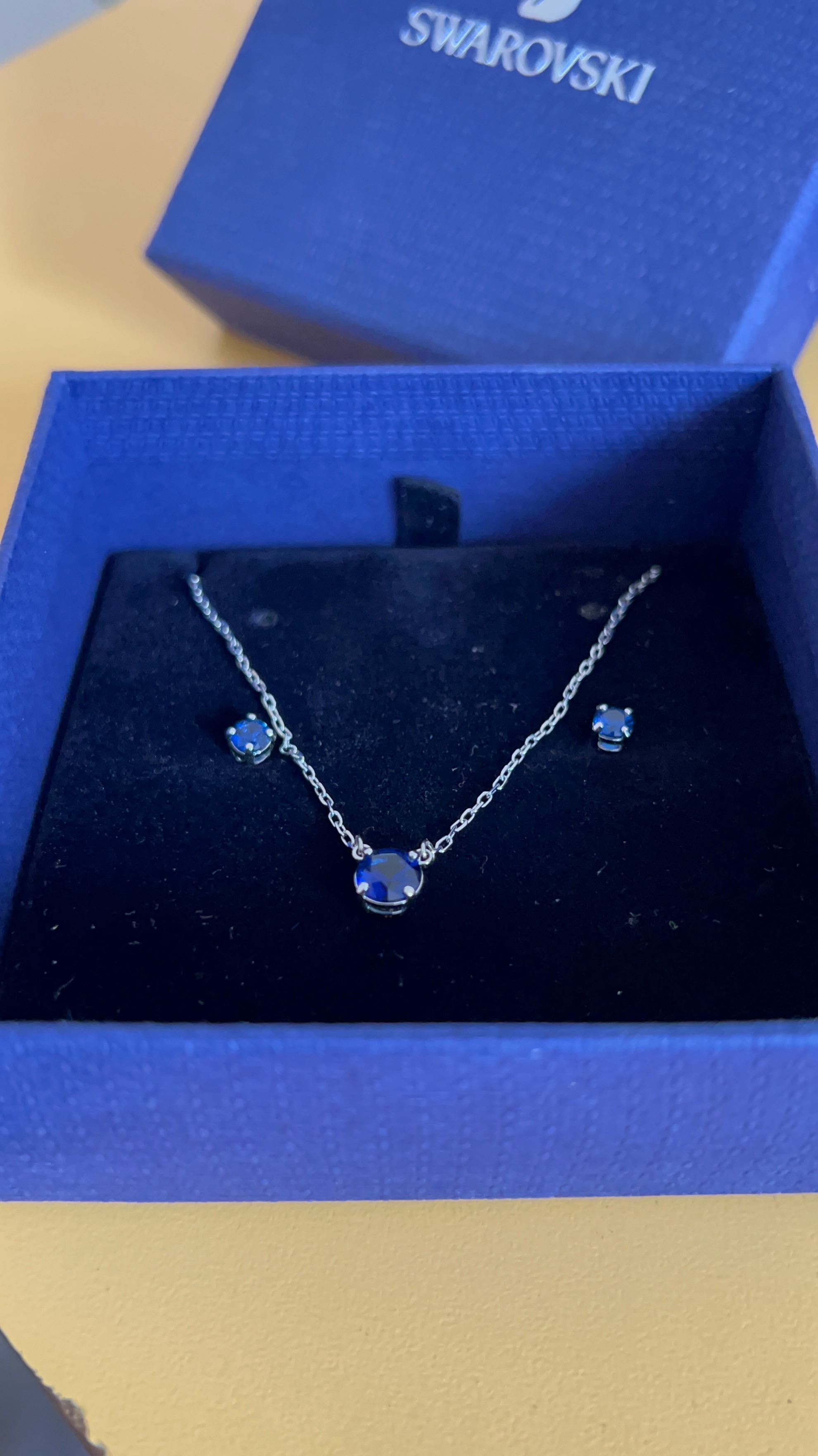 Swarovski обеци колие