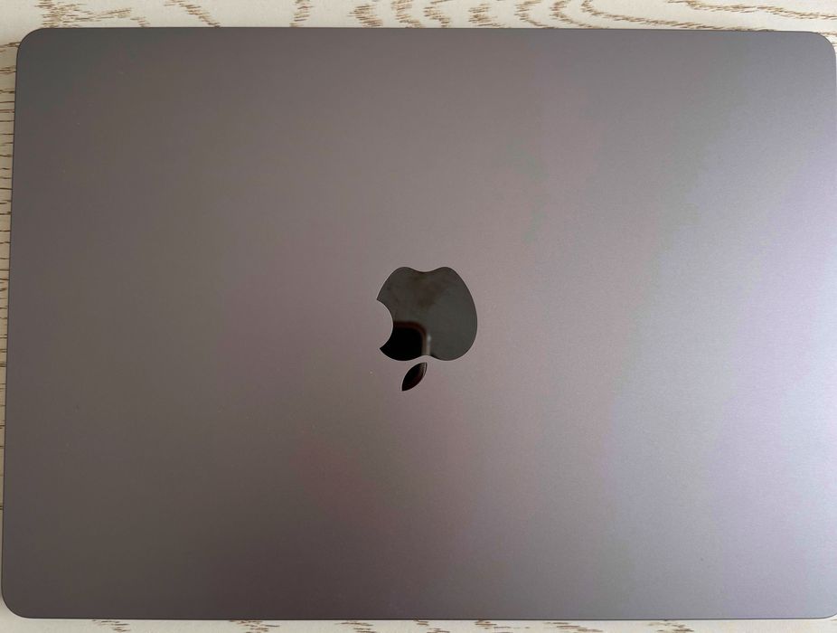 MacBook Air 13 M2 24/512