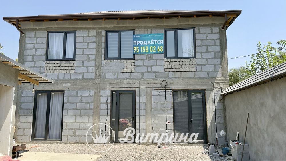 Продаётся трехуровневый дизайнерский дом позади ЖК Гринвич