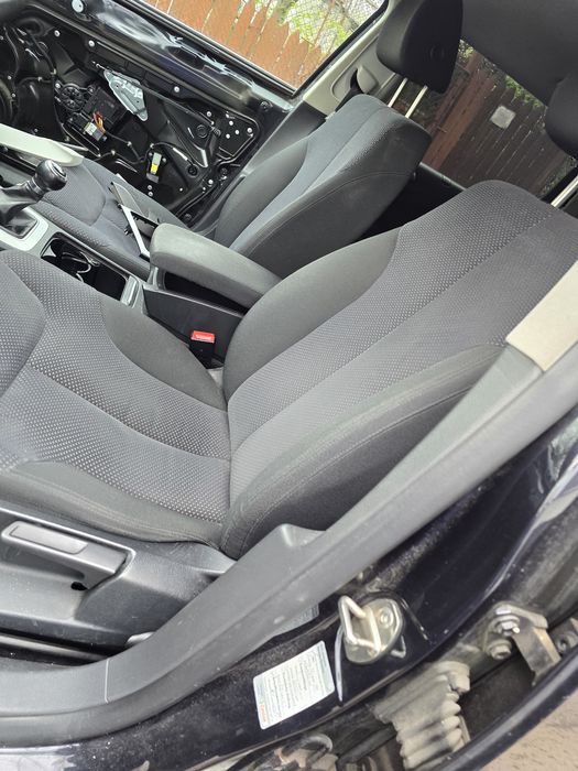 Interior vw passat b6 brec scaune banchete fete usi plafon
