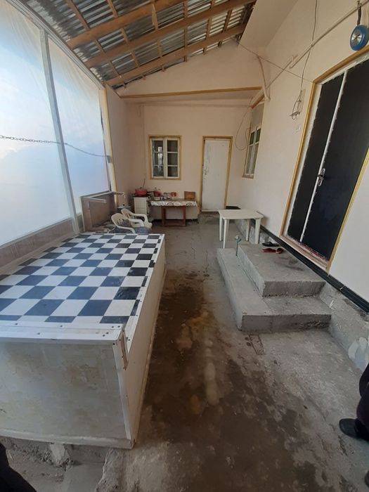 Продаётся дом кирпичный из 4-х комнат