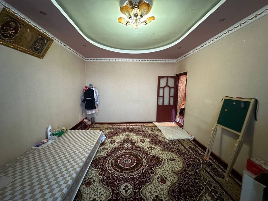 Продается квартира 
Срочно продаётся квартира 
4 комнатная/9 этаж
9 эт