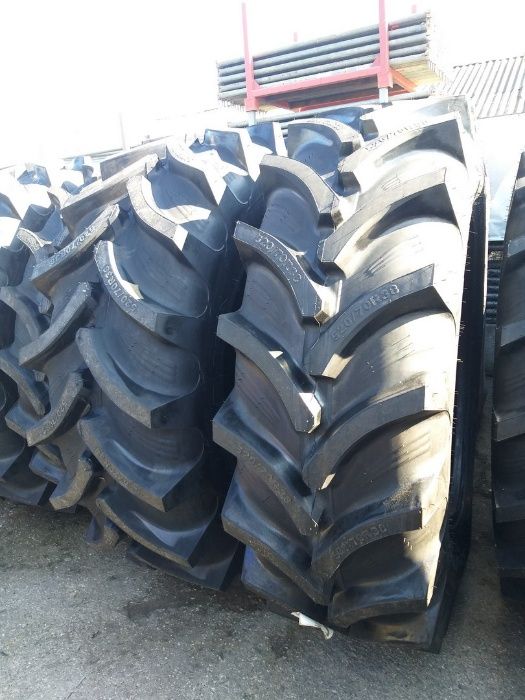 Cauciucuri noi de tractor 520/70R38 OZKA RADIALE tractor spate pneuri