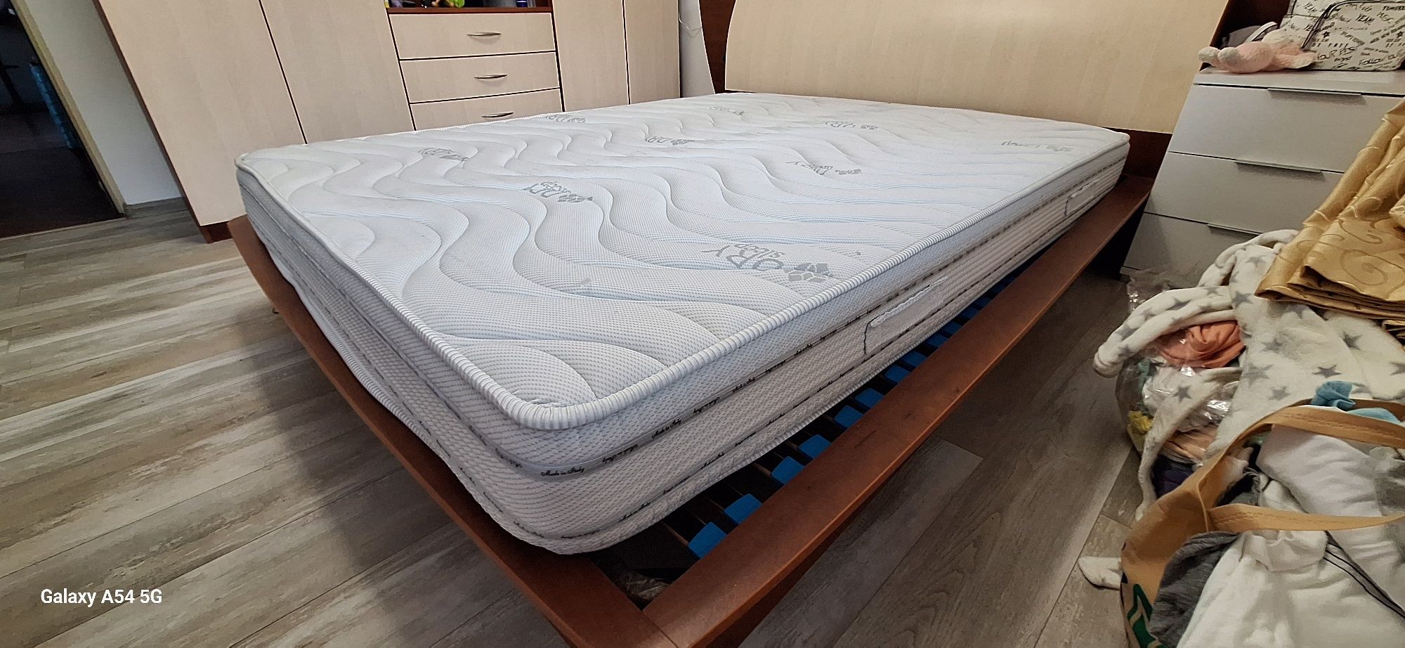 Матрак Dry sleep 200/160 ползван 1 година