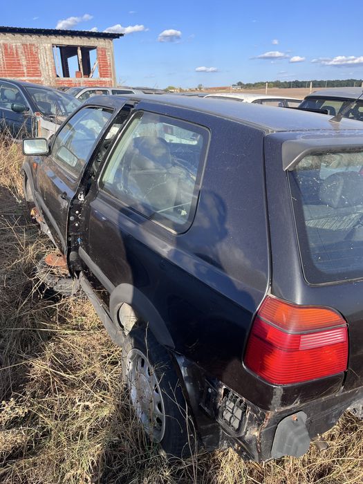 Vw golf 3 за части !!!