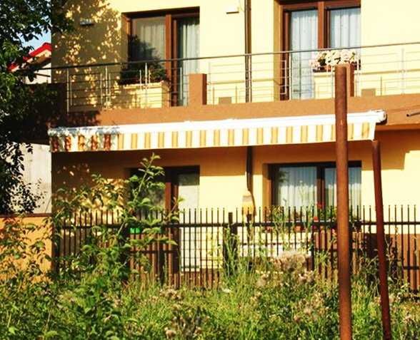 Copertine pentru balcon , terasa ; Solutii pentru umbrire .