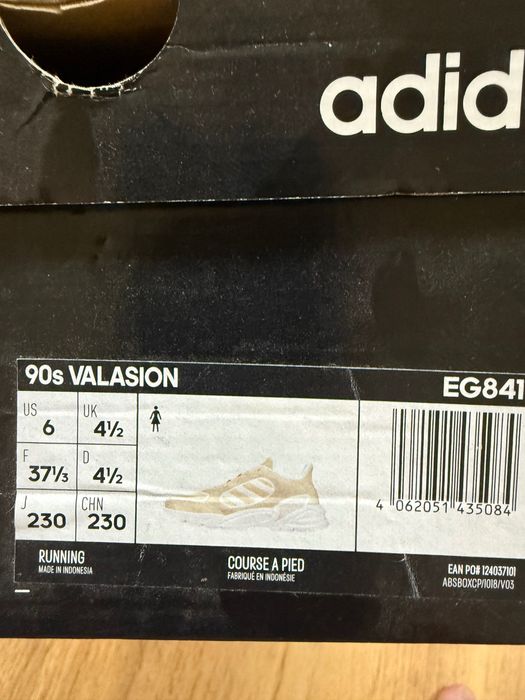 Adidas 90s Valasion