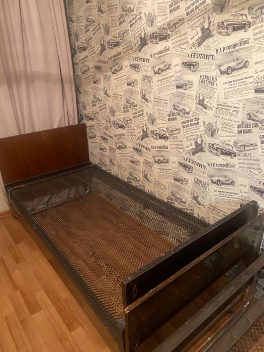 Продам железные кровати