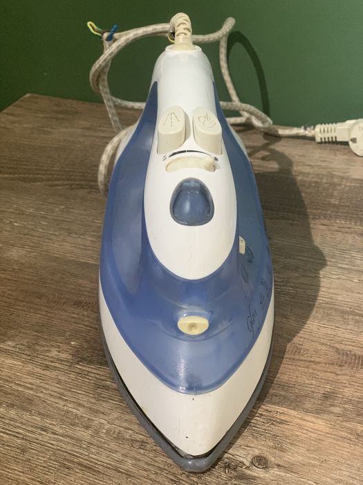 Утюг в отличном состоянии