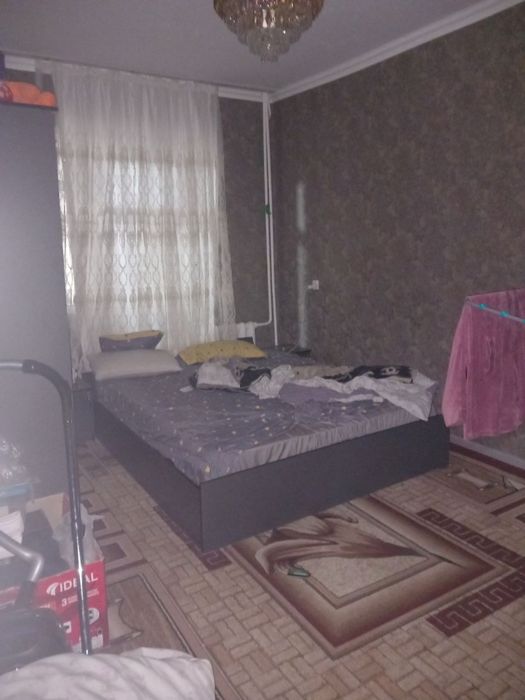 Сотилади 3/3/4 Коракамиш 2/4