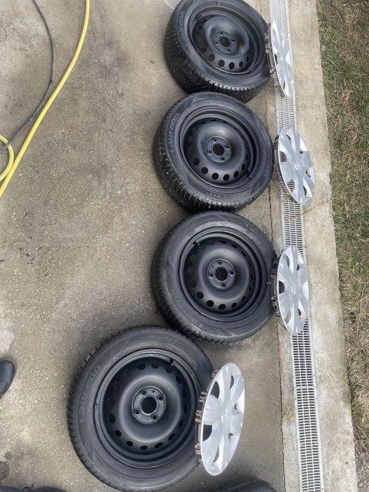 Roti complete de iarna Dacia Renault laufenn 185/60/15