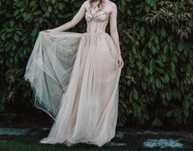Rochie mireasa/majorat