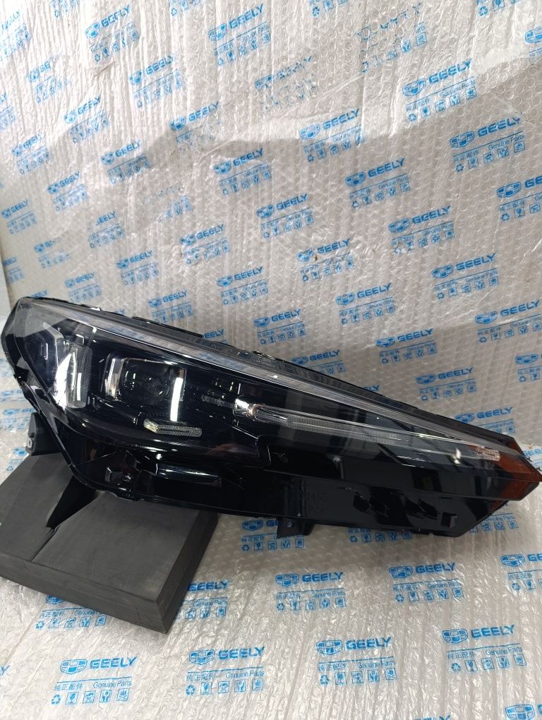 Фара в сборе Changan CS55 plus