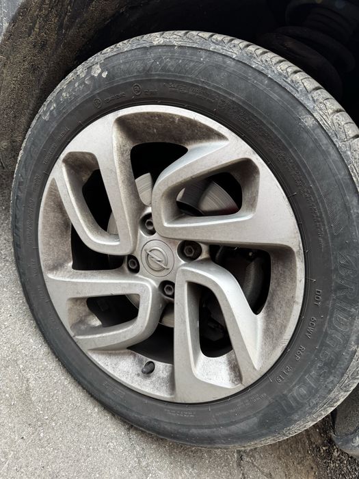 Летни гуми Bridgestone  195/60/16