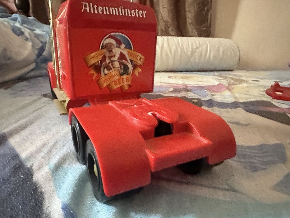 Macheta camion  cu remorca