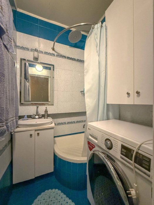 Буюк Ипак Йули (ор-р Гостиница Саехат, Макро, 171 школа) 2/2/5