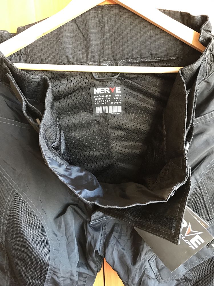 Професионален защитен панталон за мотористи и офроуд Nerve