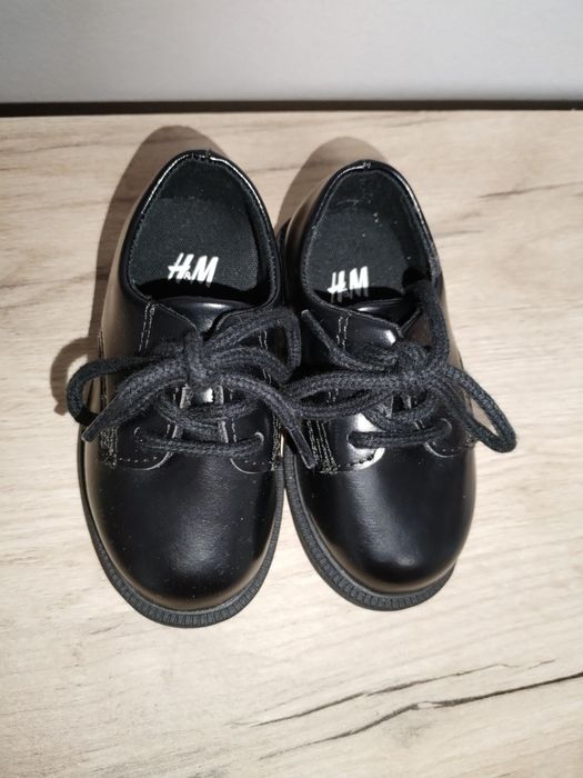 Pantofi băieței 19