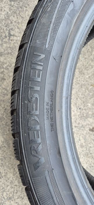 4 anvelope iarna Vredestein,fata 285/40/22,spate 325/35/22.Pret pe buc