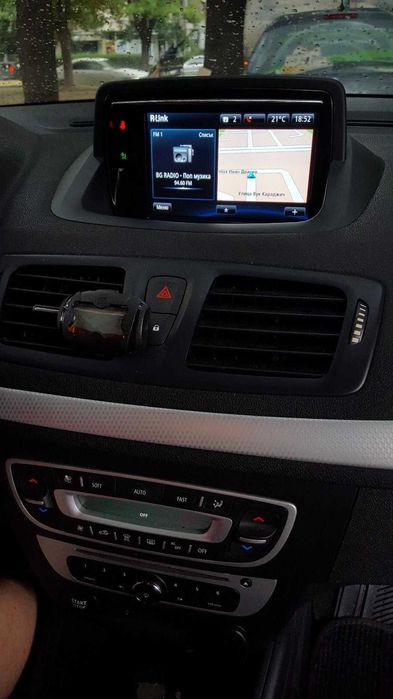 2026 Ново Renault R-Link 11.45 Sd Card Навигационна Сд Карта Рено