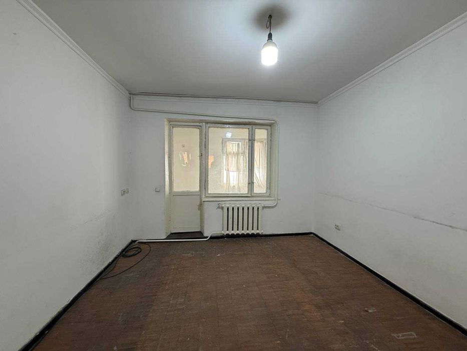 Продаю квартиру  в центре! 
 Яккасарай / Ул. А. Каххара, 1-комн