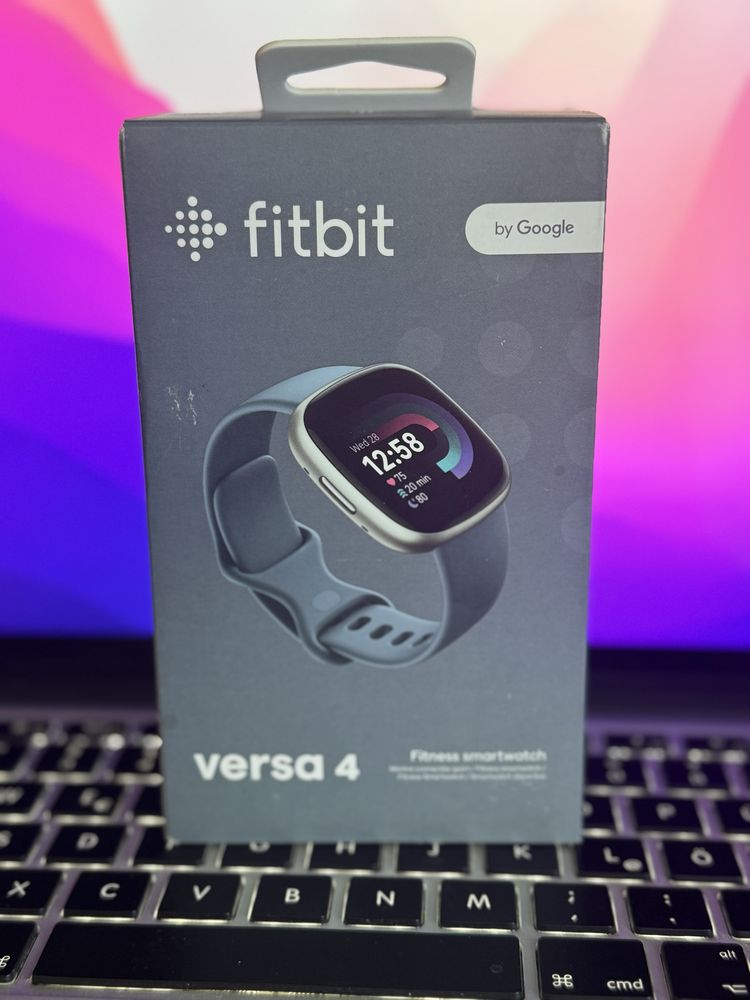НОВ! Fitbit Versa 4 - смарт часовник
