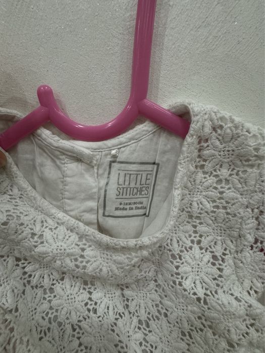 Lot 2 rochite 2-3 ani si 9-12 luni